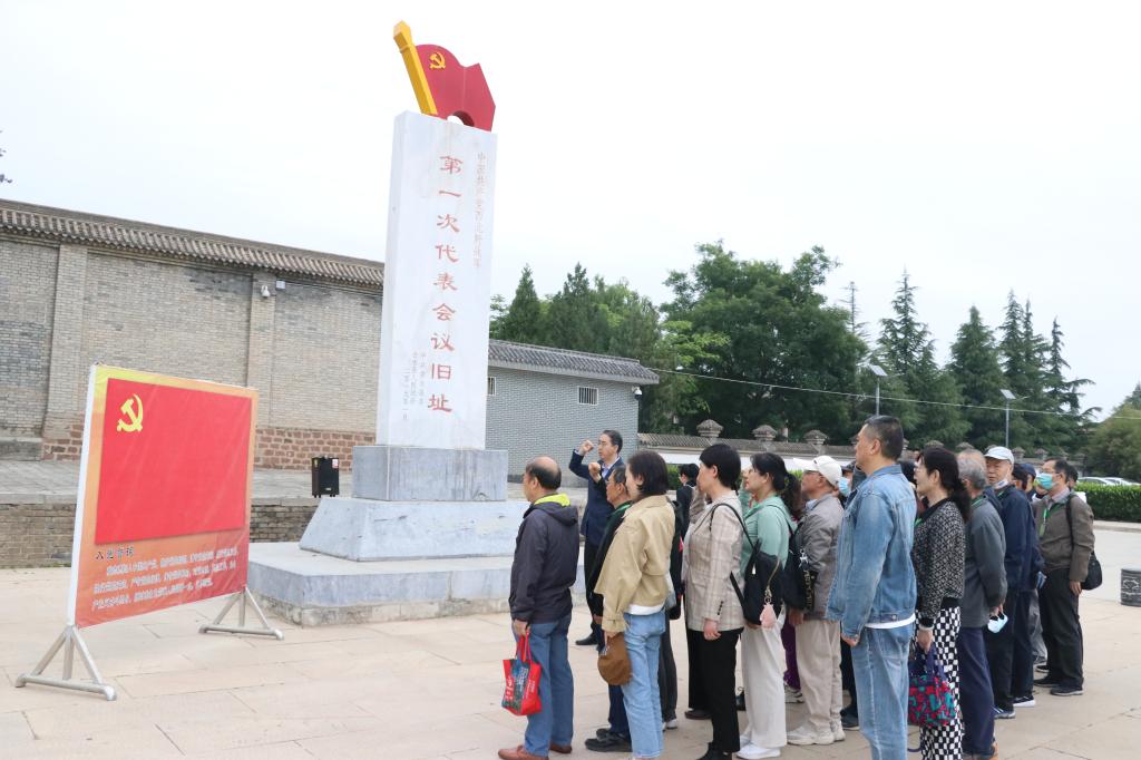 微信图片_20230529白水参观2.jpg