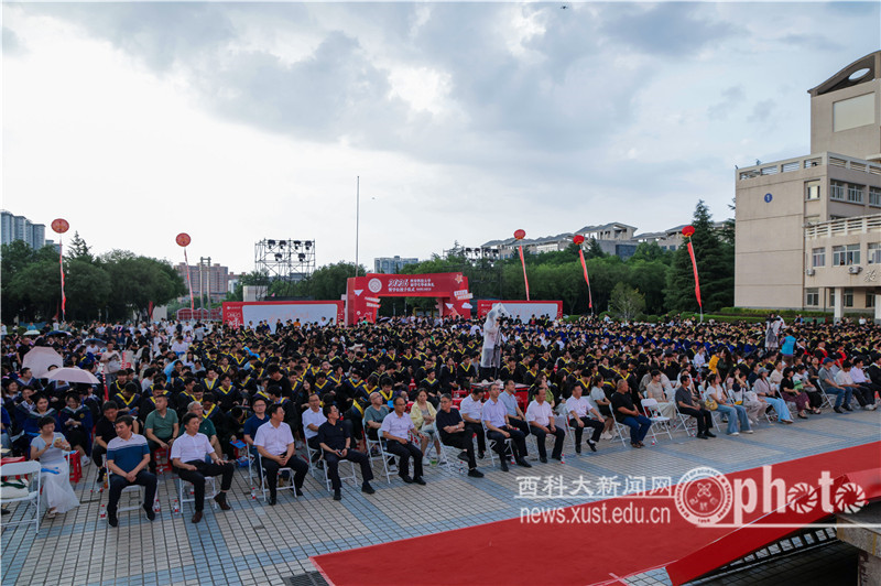 YAO_3535.JPG 原来名称也丢了