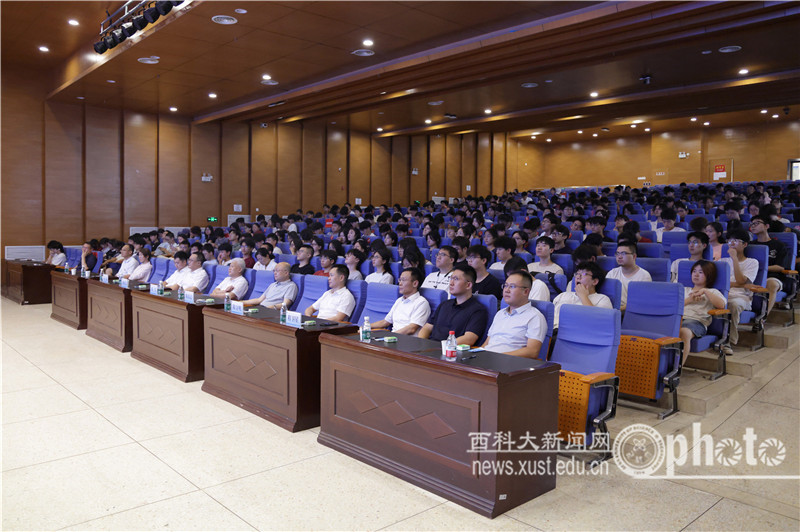 YAO_1668.JPG 原来名称也丢了