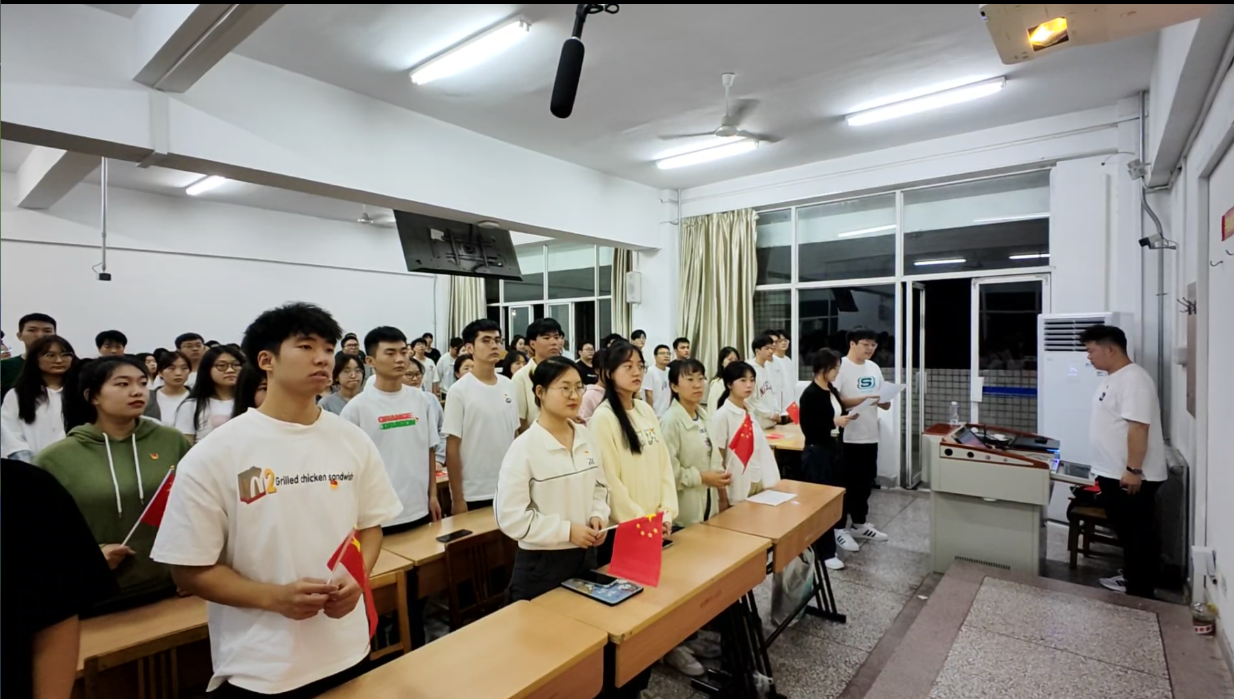 图片3 图片3.png