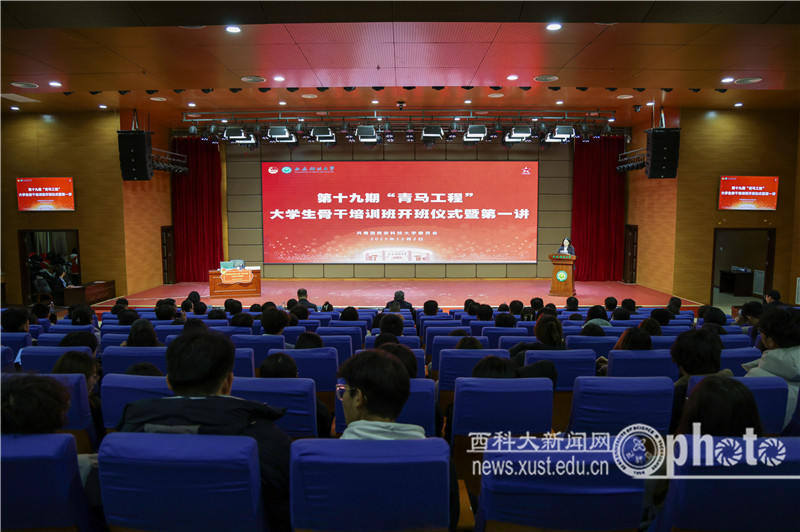 YAO_2464.JPG 原来名称也丢了